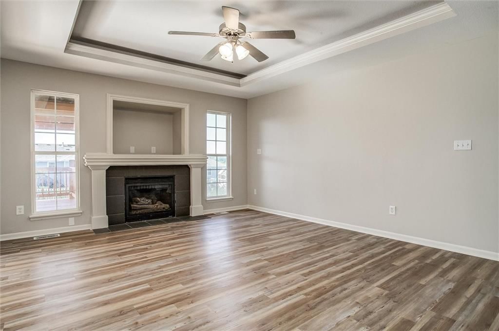 1302 Ridge Tree Lane — photo 4