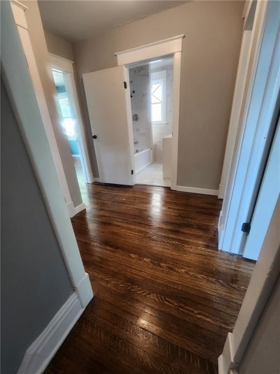3959 saint john Avenue — photo 11