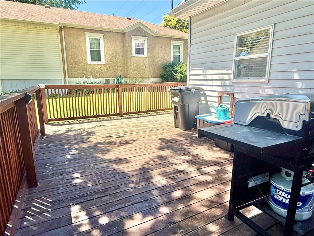 1316 E 2nd Street — photo 30
