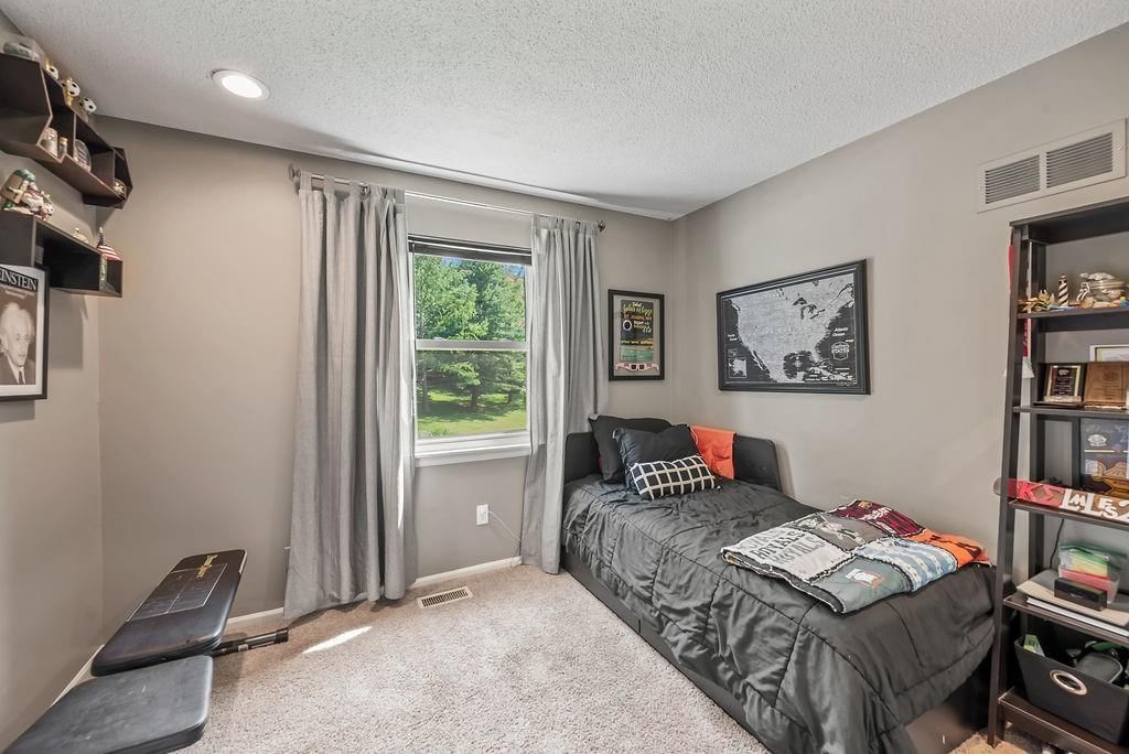4208 NW Jonathan Court — photo 23