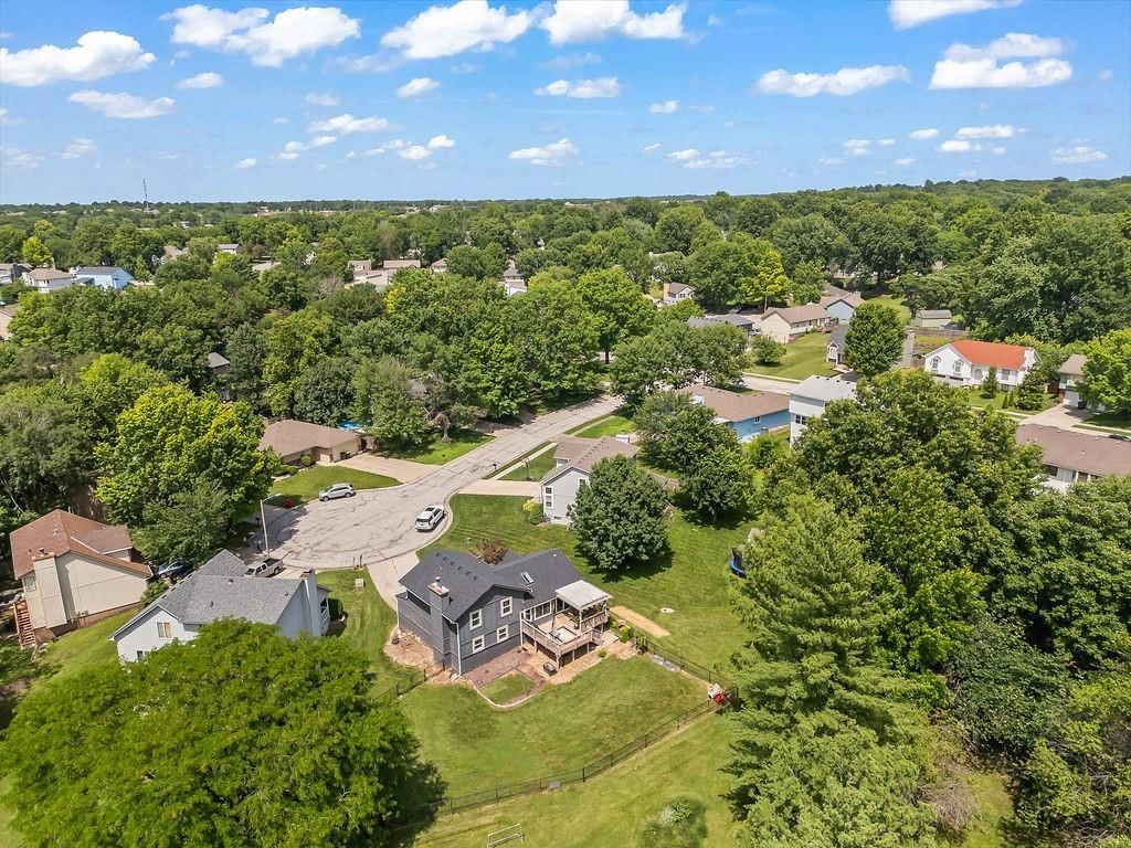 4208 NW Jonathan Court — photo 41