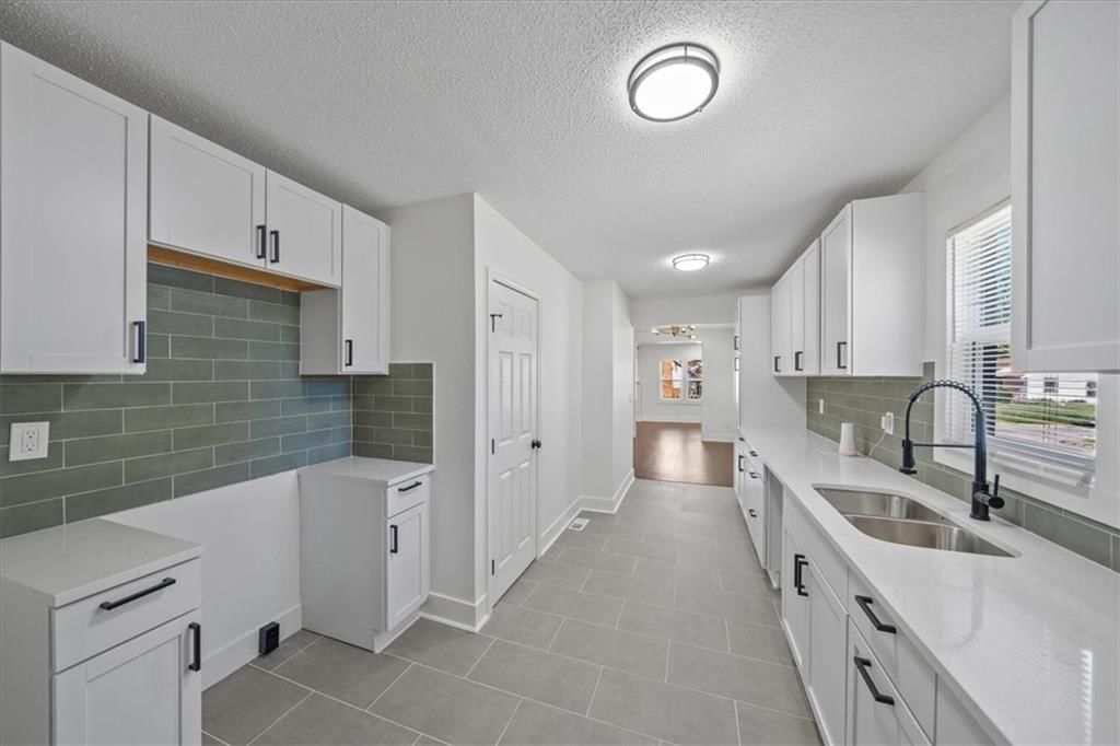 7301 Lydia Avenue — photo 13