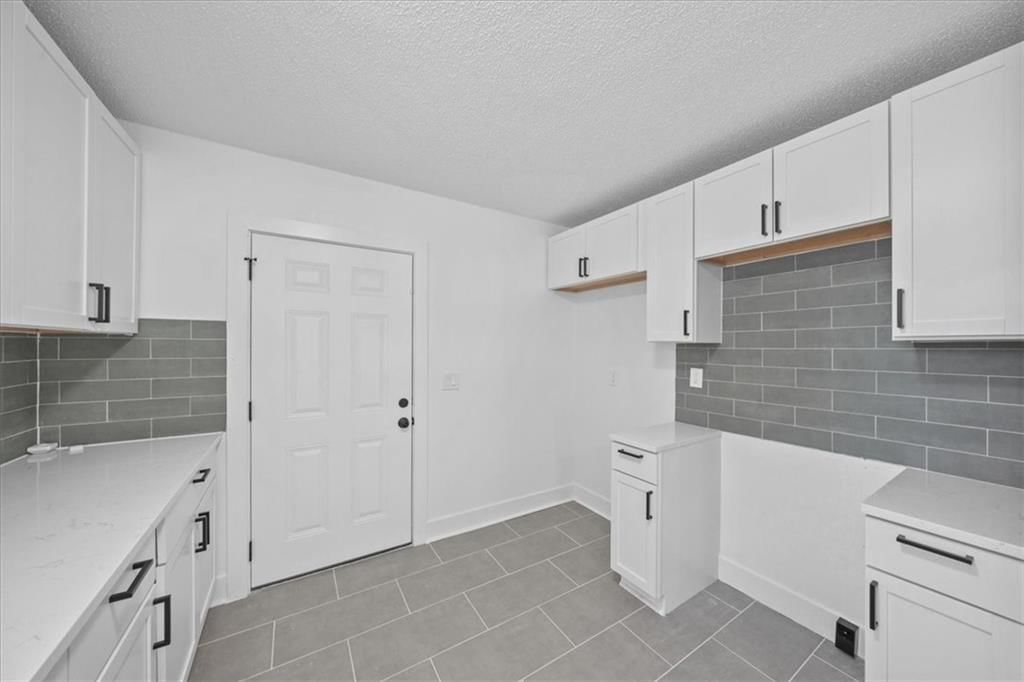 7301 Lydia Avenue — photo 14