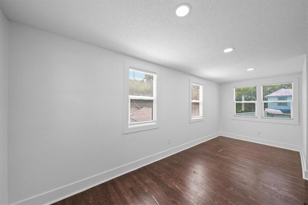 7301 Lydia Avenue — photo 21