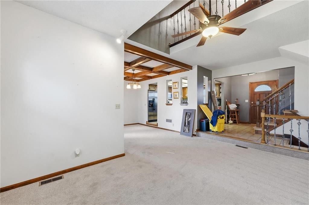 9017 CRESCENT Court — photo 9