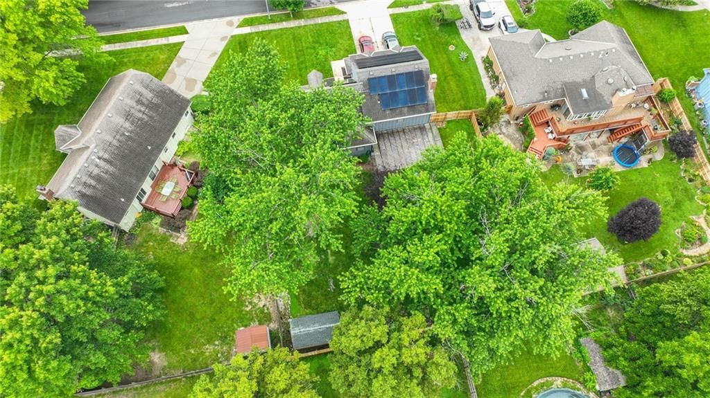 9017 CRESCENT Court — photo 43