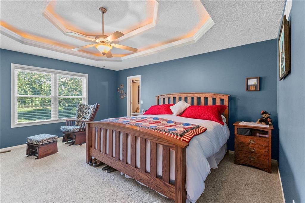 608 COACH LIGHT Circle — photo 11