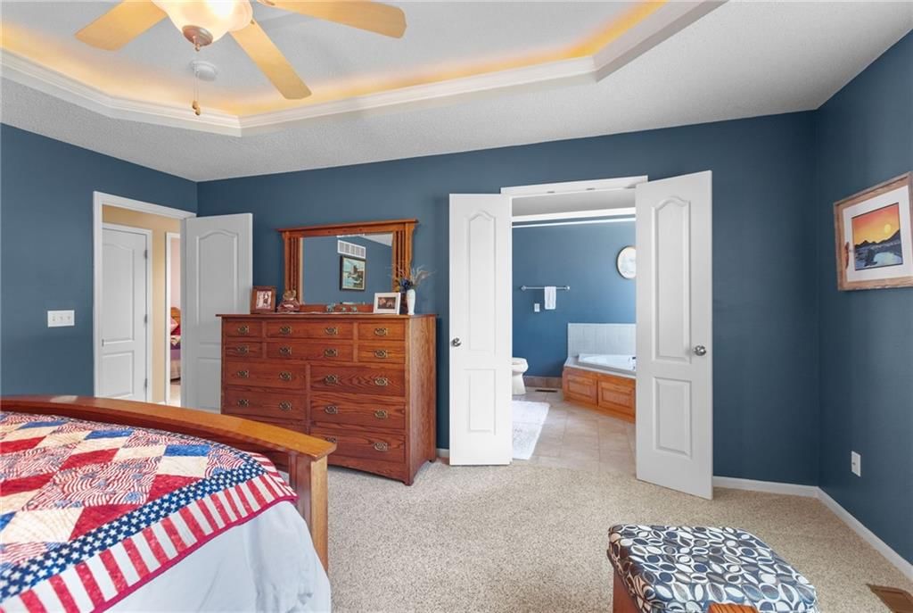 608 COACH LIGHT Circle — photo 12