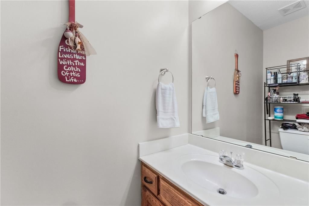 608 COACH LIGHT Circle — photo 23