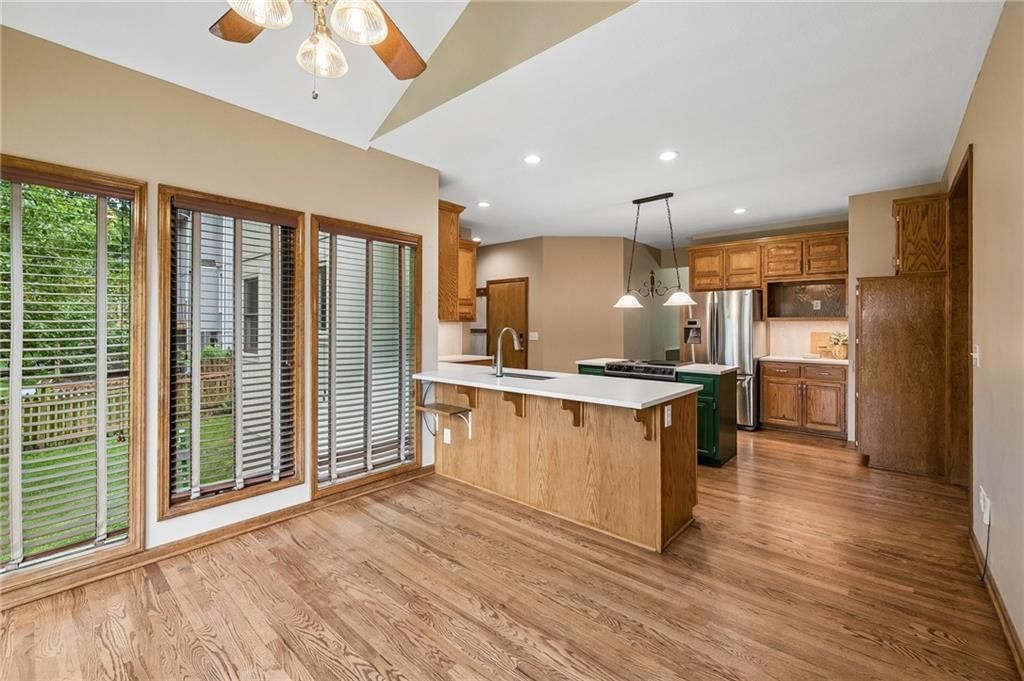 1413 Burch Street — photo 10