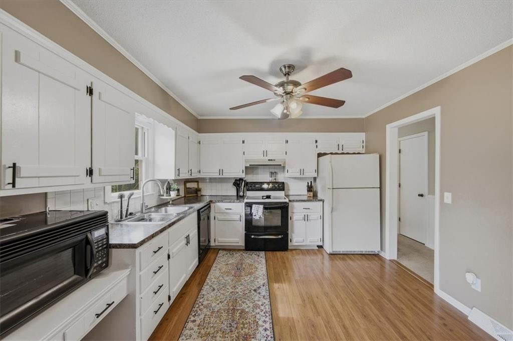 5503 Perry Avenue — photo 12
