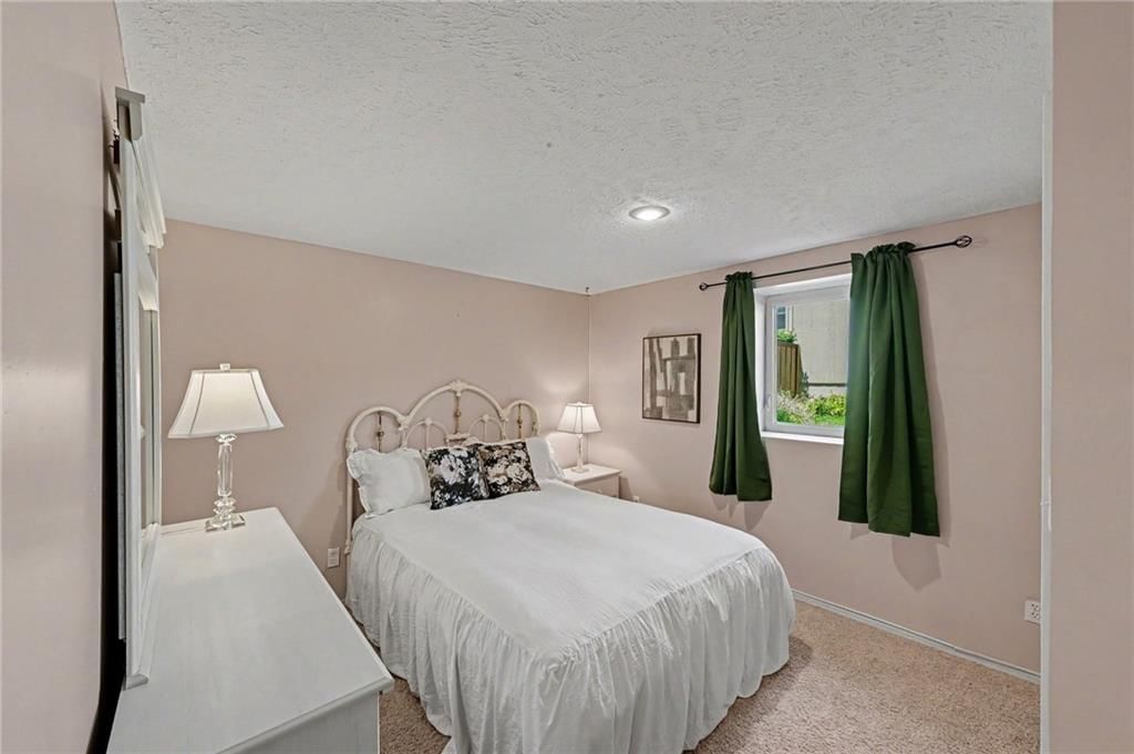 13891 S Kaw Street — photo 35