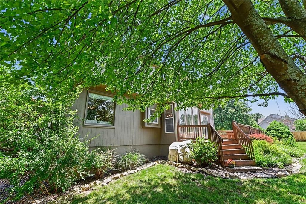13891 S Kaw Street — photo 38