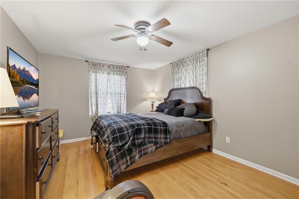 10217 W 91st Street — photo 13