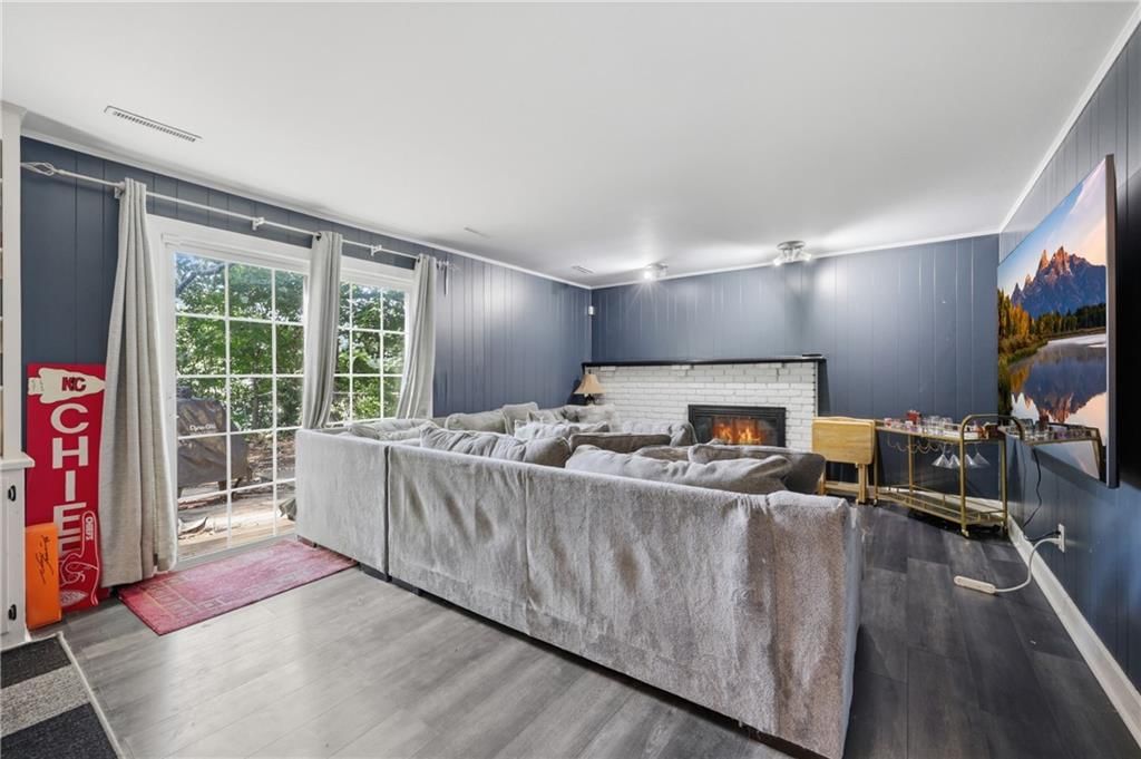 10217 W 91st Street — photo 19