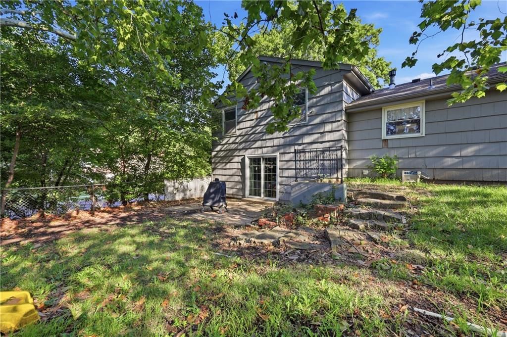 10217 W 91st Street — photo 23