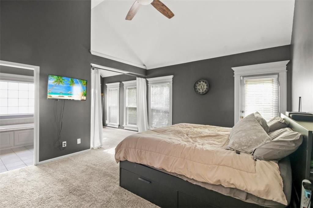 4403 Kensington Drive — photo 17