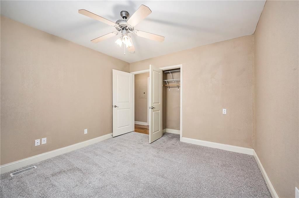 1104 W 46th Street — photo 13