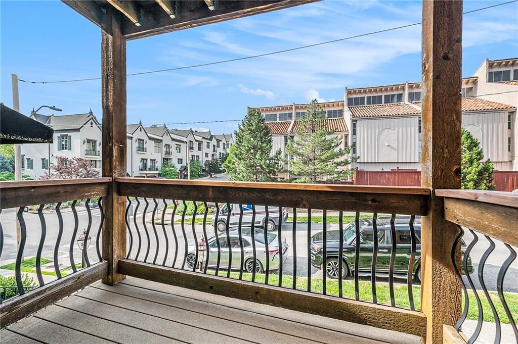 1104 W 46th Street — photo 16