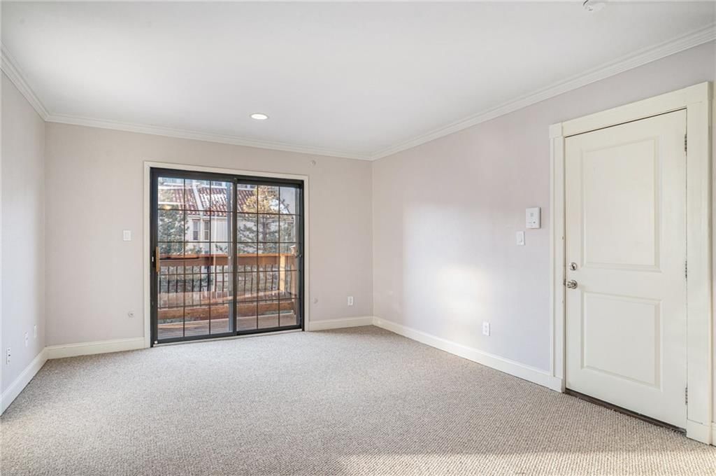 1104 W 46th Street — photo 19