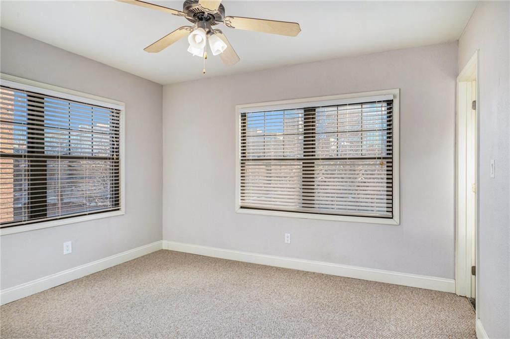 1104 W 46th Street — photo 27