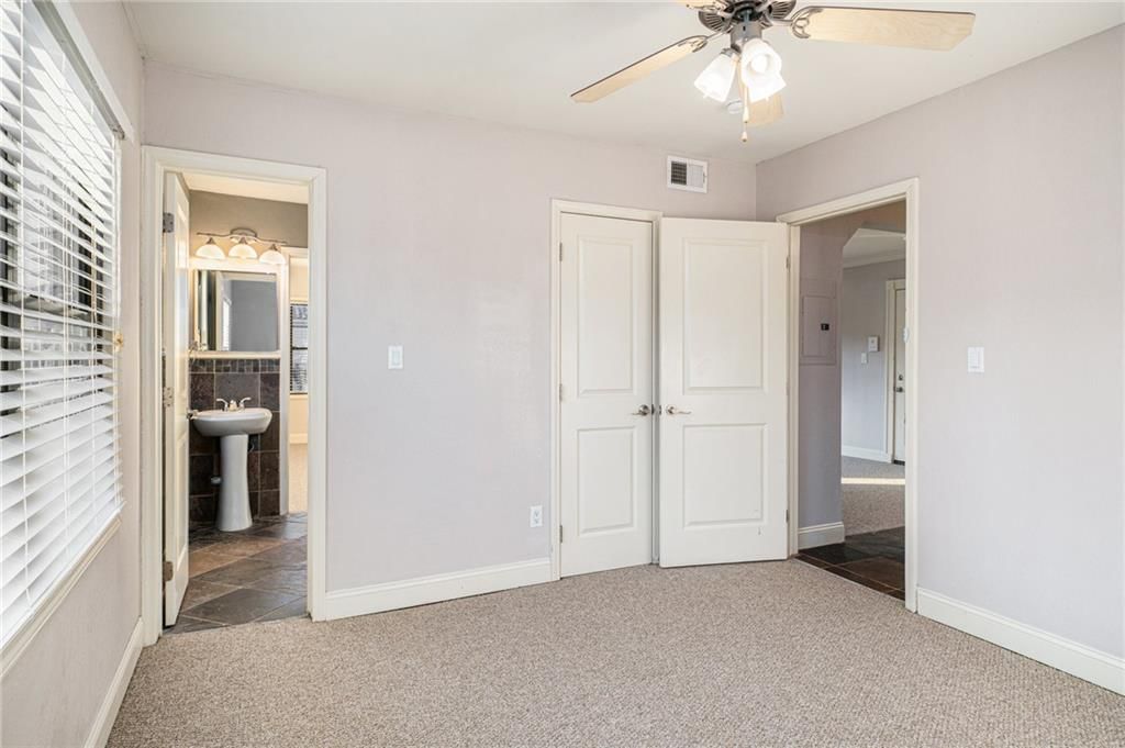 1104 W 46th Street — photo 28