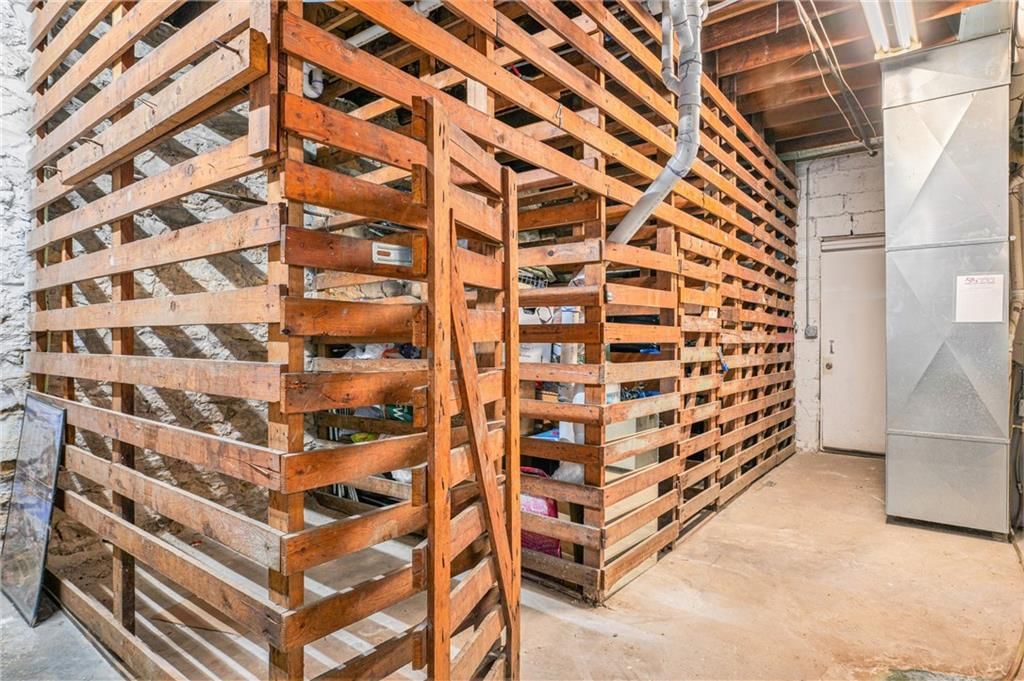 1104 W 46th Street — photo 31