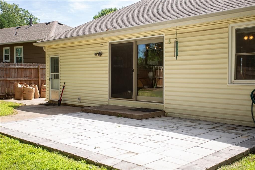 8878 Westbrooke Drive — photo 30