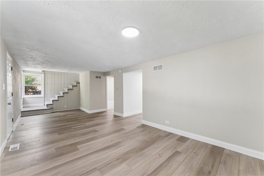11225 E 14th Street — photo 7