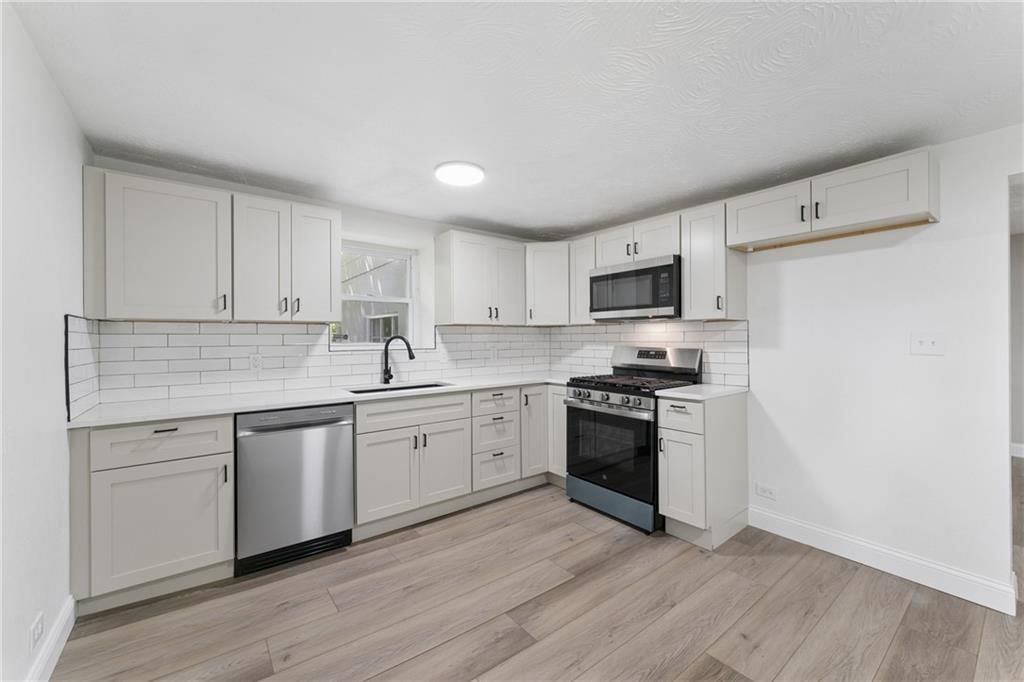 11225 E 14th Street — photo 10