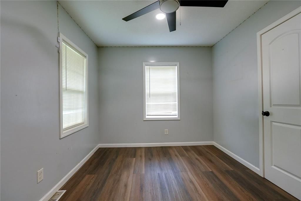 9100 E 43rd Terrace — photo 12