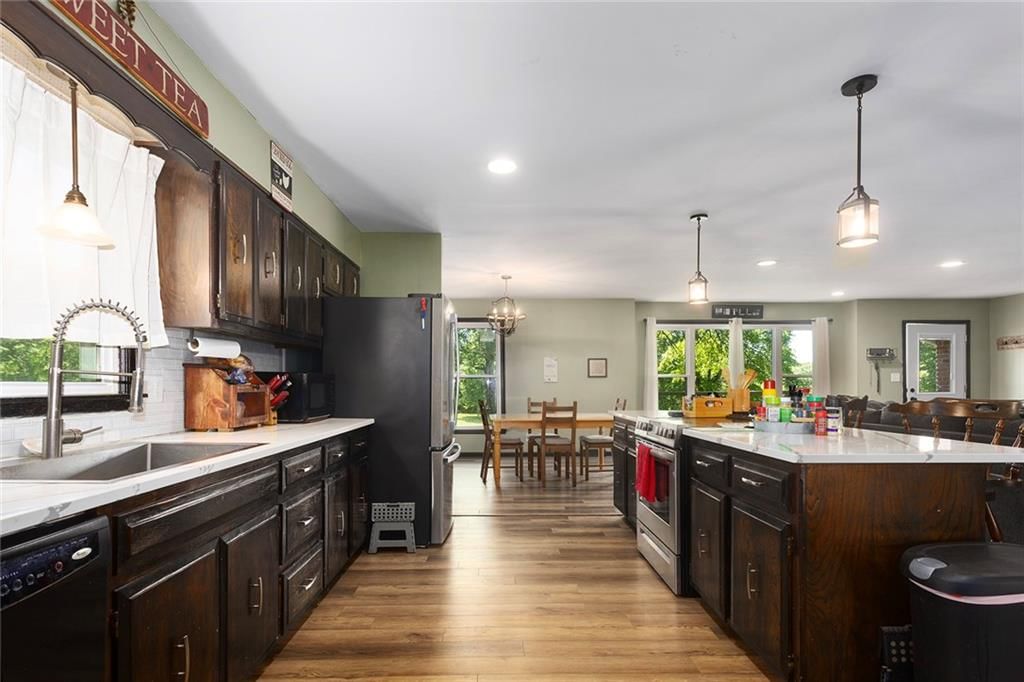 1228 Town And Country Lane — photo 11