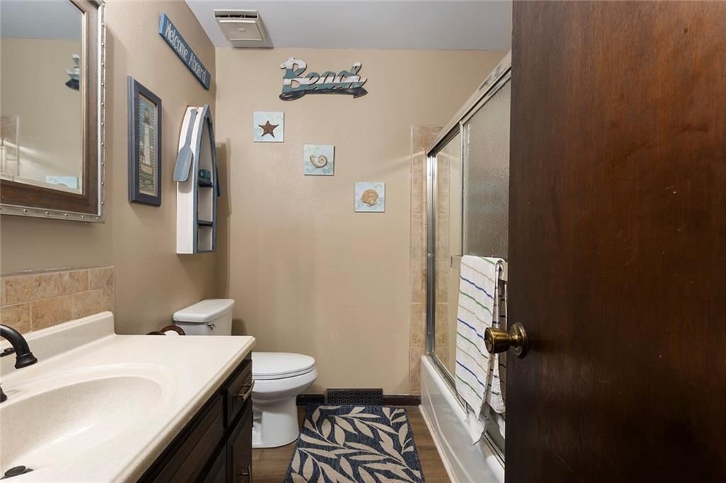 1228 Town And Country Lane — photo 16