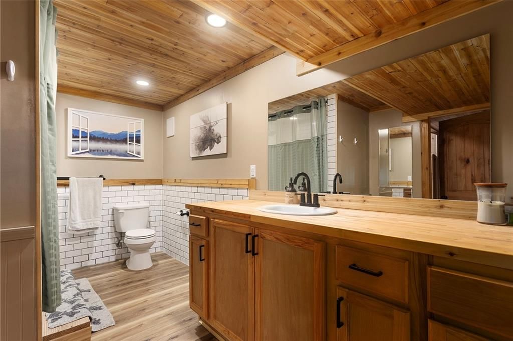 1228 Town And Country Lane — photo 30
