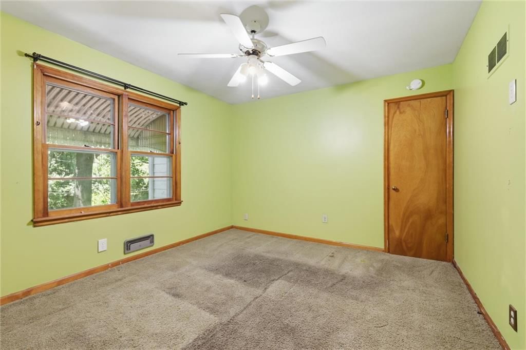 2816 S Overton Avenue — photo 8