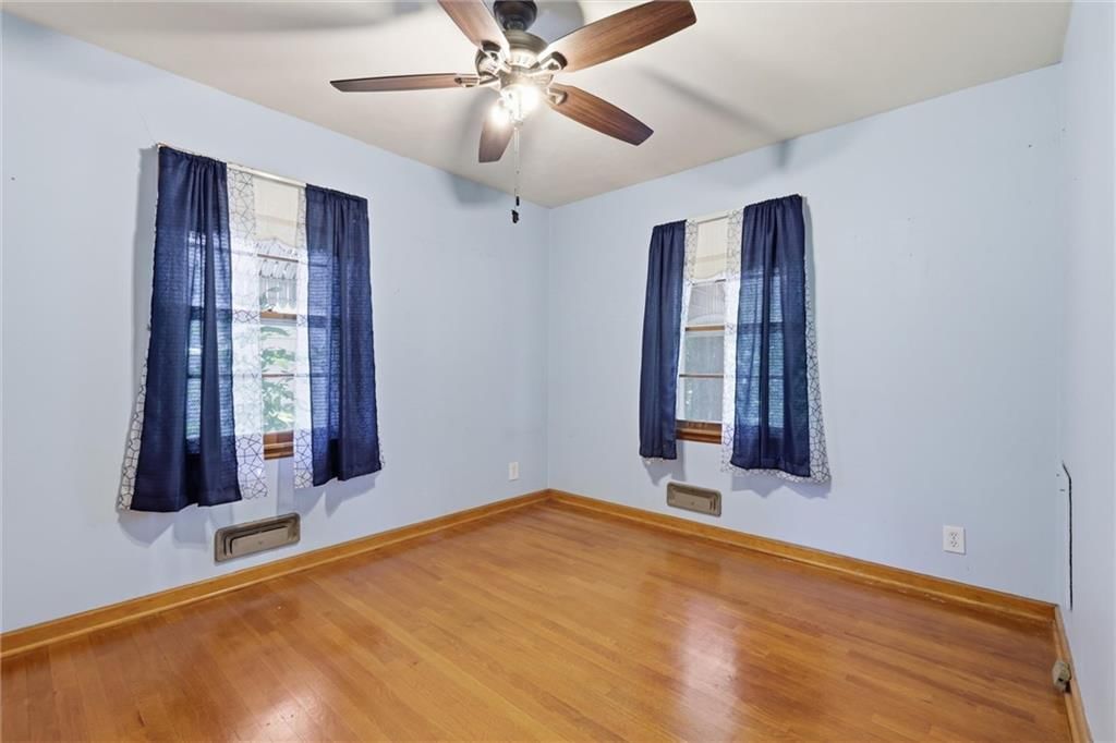 2816 S Overton Avenue — photo 9