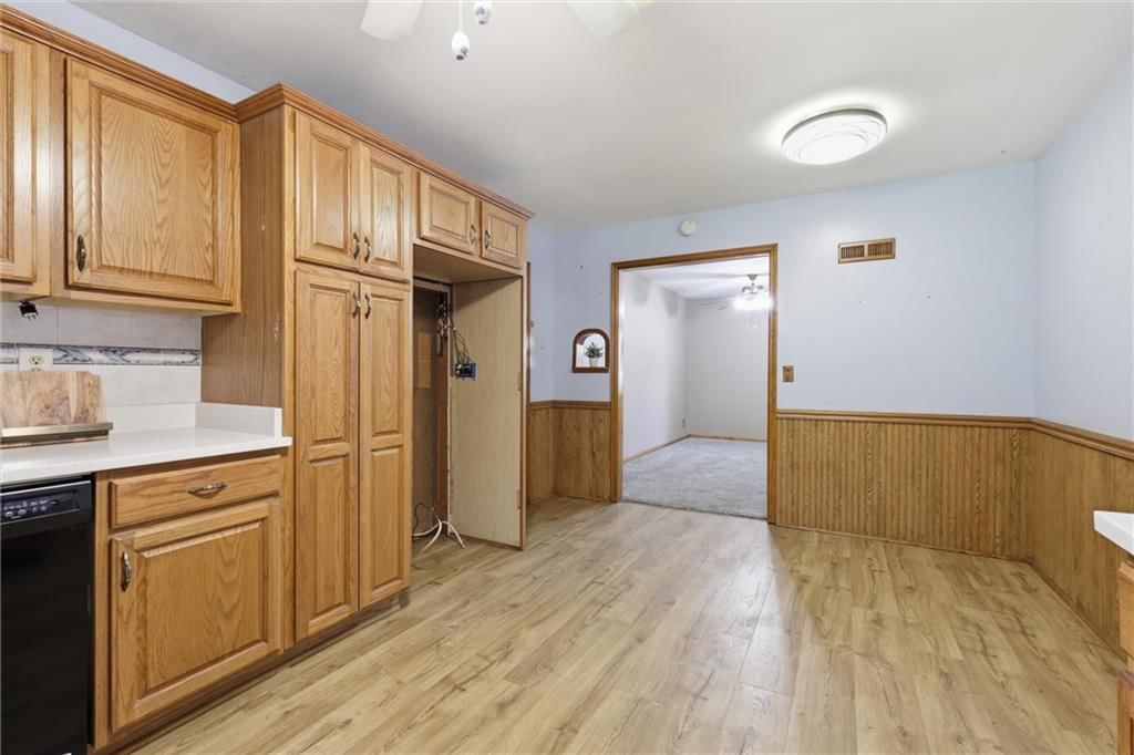 2816 S Overton Avenue — photo 13