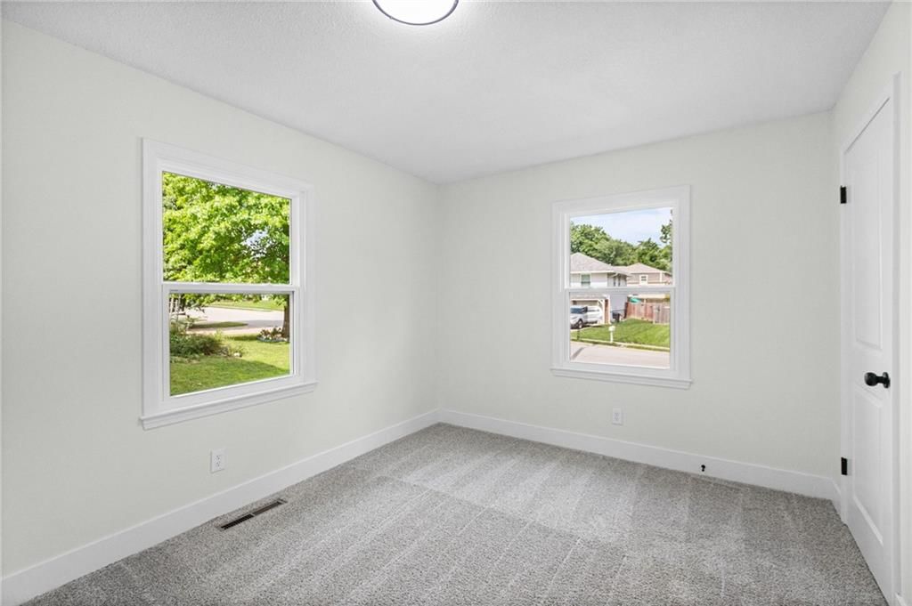2400 N 73rd Place — photo 22