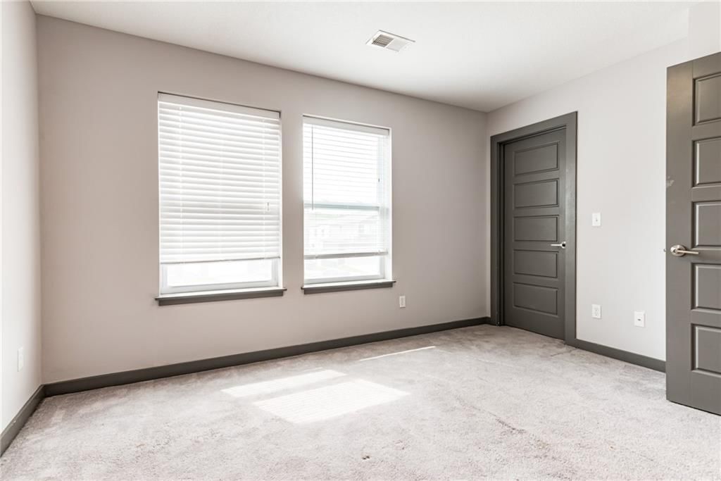 7605 N Mercier Court — photo 40