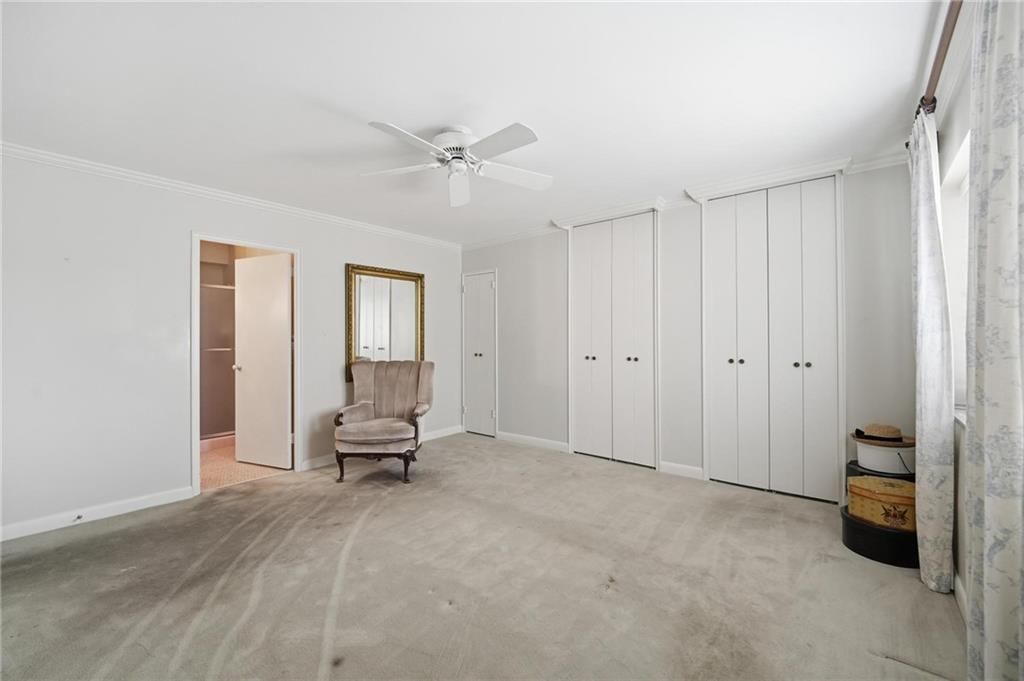 310 W 49th Street — photo 19
