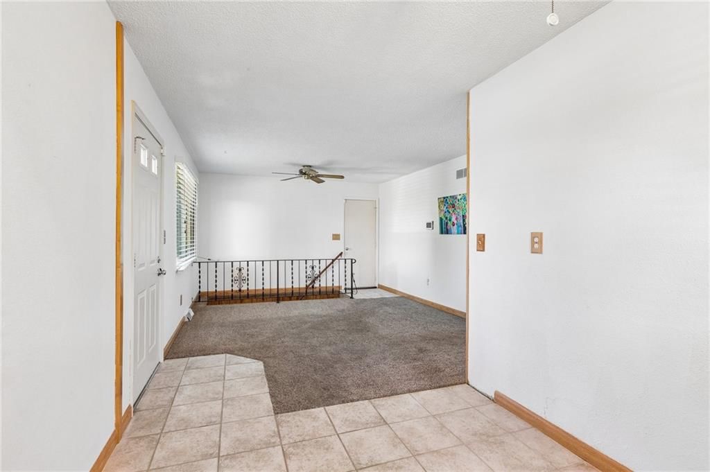 1011 S scott Avenue — photo 14