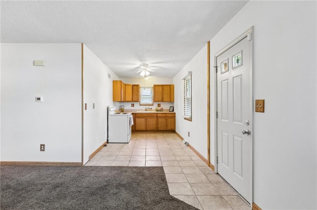 1011 S scott Avenue — photo 16