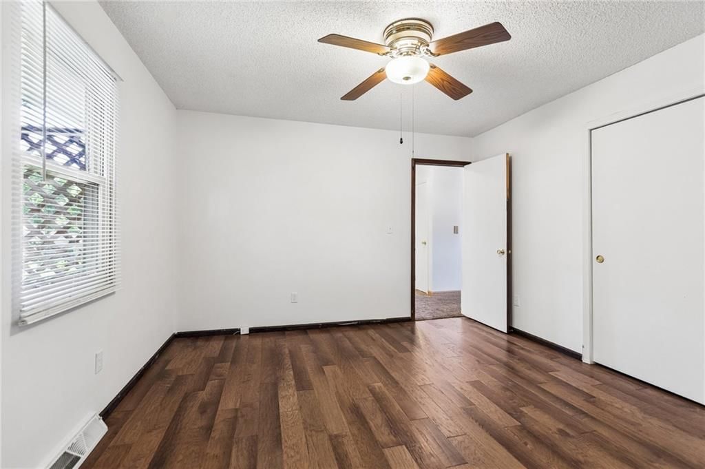 1011 S scott Avenue — photo 18