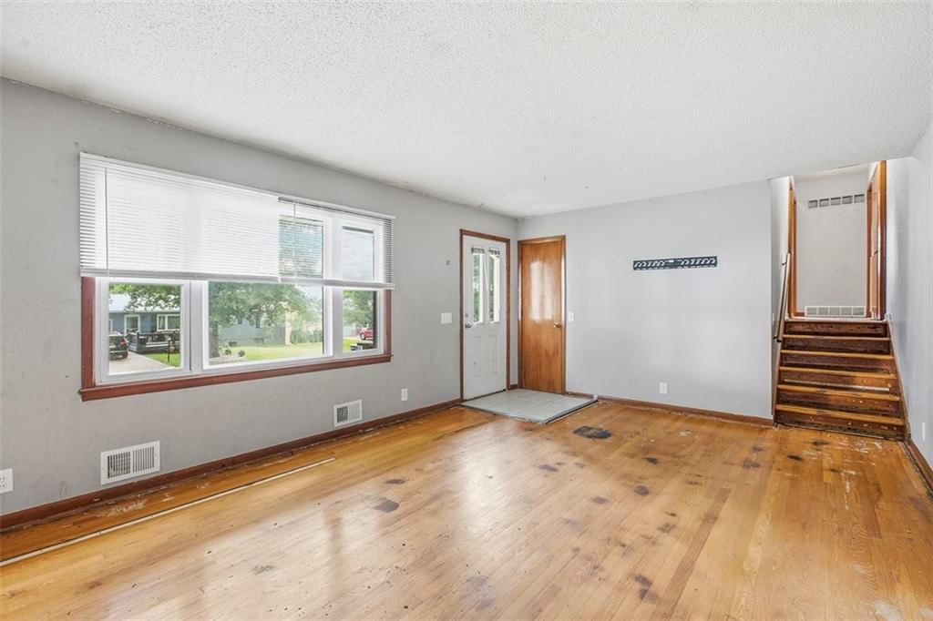 7104 N Olive Street — photo 6