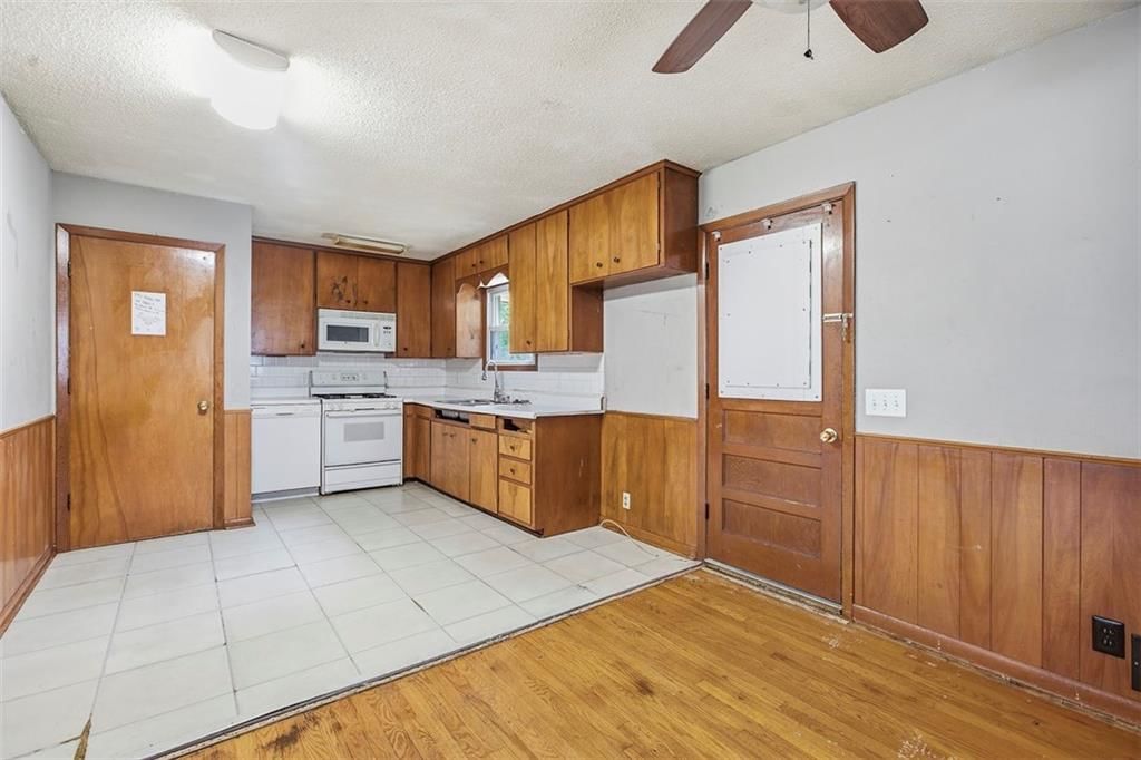 7104 N Olive Street — photo 8