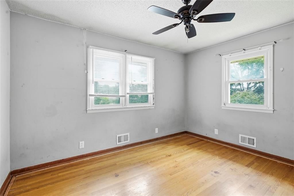 7104 N Olive Street — photo 15