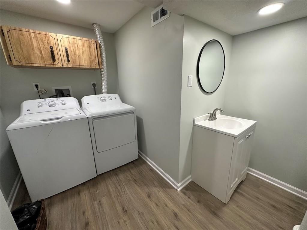 7337 Norton Avenue — photo 14