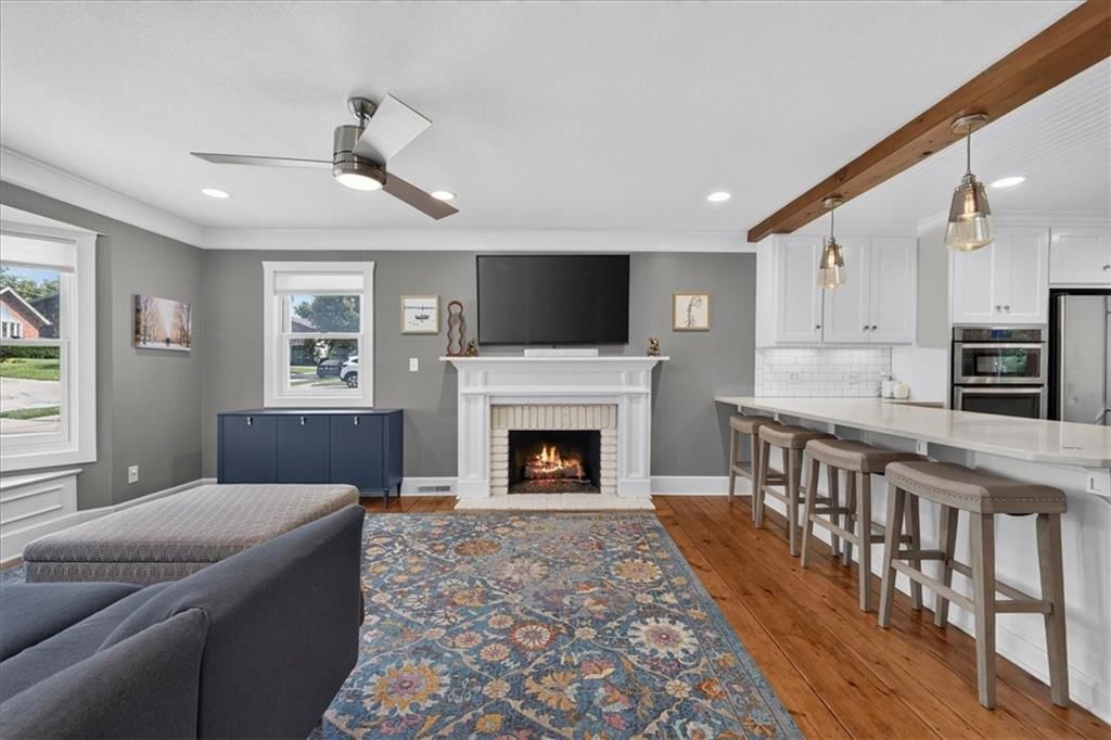 606 Camelot Drive — photo 12