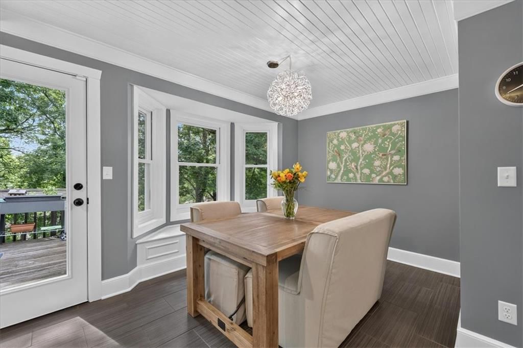 606 Camelot Drive — photo 19