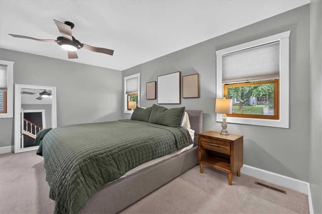 606 Camelot Drive — photo 25